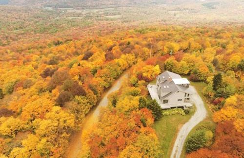 Andover House | Moon Hill Retreat