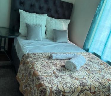 Welkom House | Moon Memories Guesthouse