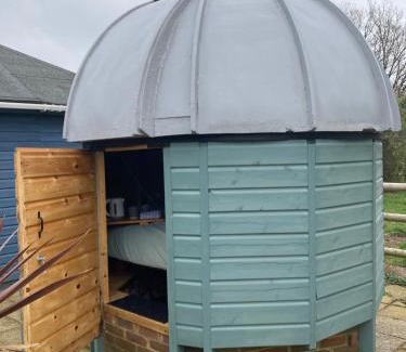 Westfield Other | Moon Pod