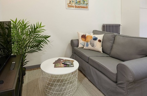 Bullona Apartment | Moon Ribbon