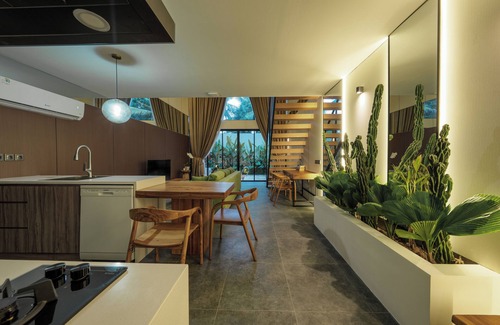 Penatih Resort | Moon Rock Villas