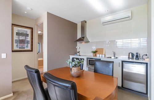 Fingal Apartment | Moonah Links Apartment 24 - Fairway Views, Golf, Hot Springs