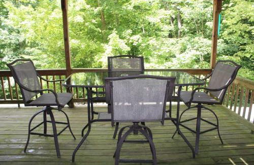 Logan House | Moonbeam Chalet