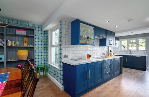 Greenwich Cottage | Moonbeam Cottage - Cozy Cottage in London. Pet friendly!