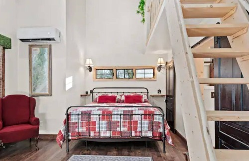 Unicoi Cottage | Moongate Cottage