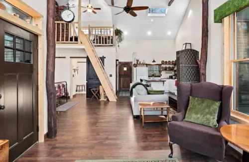 Unicoi Cottage | Moongate Cottage