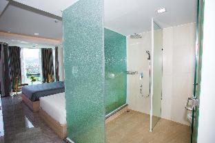 Nha Trang Hotel | Moonlight Bay Hotel & Apartment