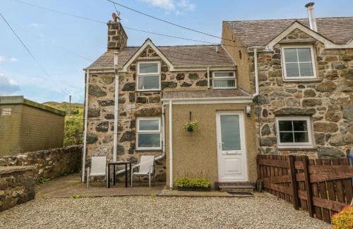 Garn Fadryn House | Moonlight Cottage