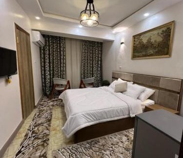 Al Haram Apartment | Moonlight golf view