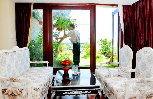 Hue City Centre Hotel | Moonlight Hotel Hue