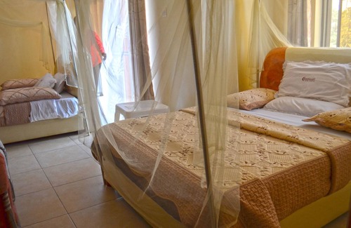 Seeta Hotel | Moonlight Hotel-Namanve