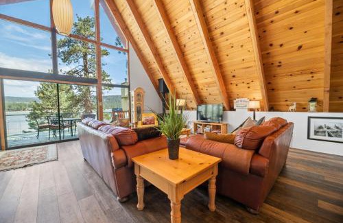 Fawnskin House | Moonlight Shores Lakefront - Lakefront home with hot tub!