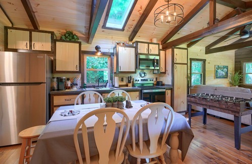 South Bloomingville Cabin | Moonlight Waters by Pond