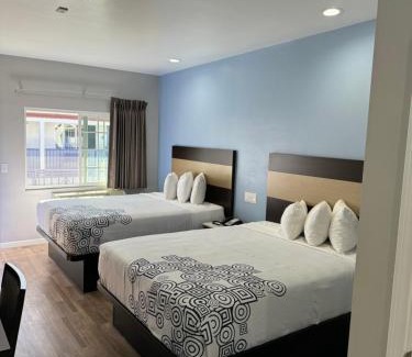 South Redondo Hotel | Moonlite Inn