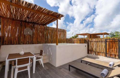Tulum Villa | Moonstone - Villa with private pool and 24hrs security & Beach club access