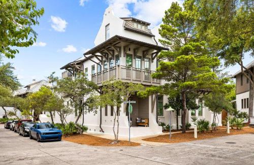 Rosemary Beach House | Moonstruck Cottage and Carriage House