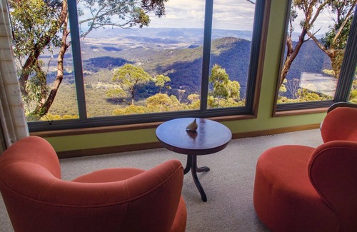 Mount Victoria House | Moonya Lodge @ Mount Victoria