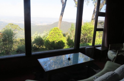 Mount Victoria House | Moonya Lodge @ Mount Victoria