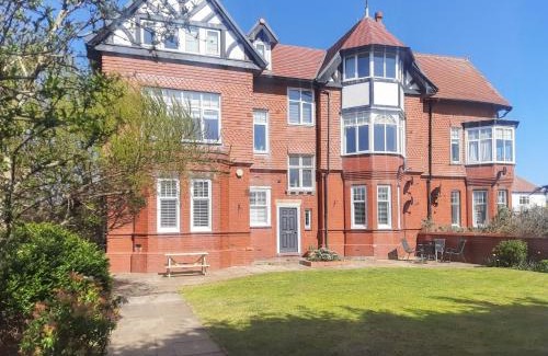 Lytham St. Anne's Apartment | Moorcroft Apartment