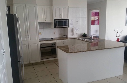 Surfers Paradise Apartment | Moorings On Cavill