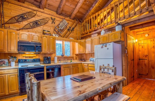 Bethlehem Cabin | Moose Creek Lodge NH