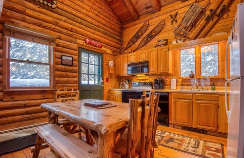 Bethlehem Cabin | Moose Creek Lodge NH