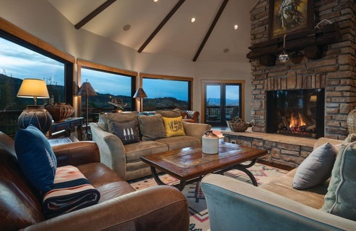 Steamboat Springs Ski Chalet | Moose Meadows Lodge: Huge Views, billiard room, massive great room, theater room