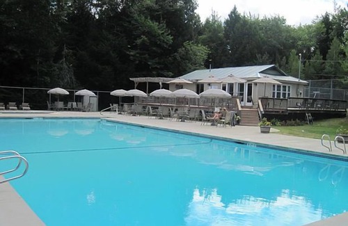West Bridgton House | Moose Pond Mountain Escape 3BR/2BA and much to enjoy!
