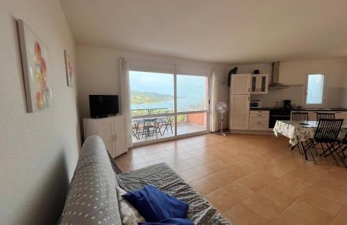 Favone Apartment | MORA