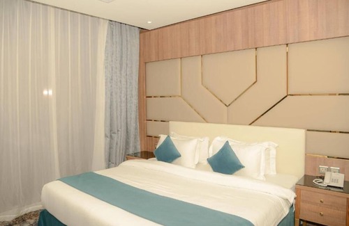 Al-Hamra'a Hotel | Mora hotel