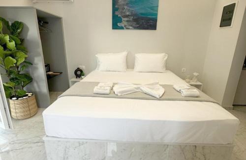 Mandrakia Apartment | Mora Houses