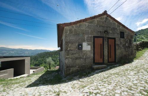 Rio Caldo House | Moradia do Kiko