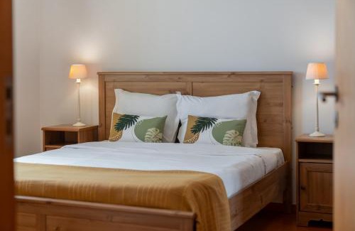 Vila Baleira House | Moradia Felicidade Rocha PXO by An Island Apart
