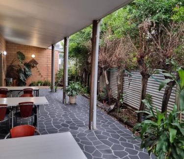 Moranbah Hotel | Moranbah Outback Motel