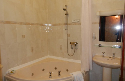 Glenmorangie Hotel | Morangie Hotel