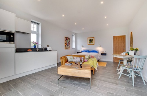 Aberdaron Apartment | Morannedd - One Bedroom Apartment, Sleeps 2