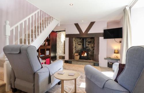 Newport House | Morawel Fach