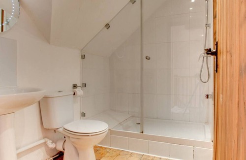 Trefin House | Morawel in Haverfordwest