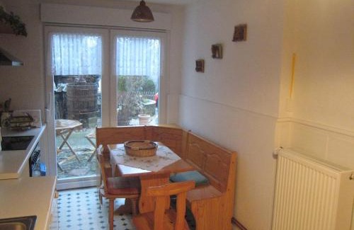 Morscheid-Riedenburg House | Morbach Hillside Mansion, cleaning included