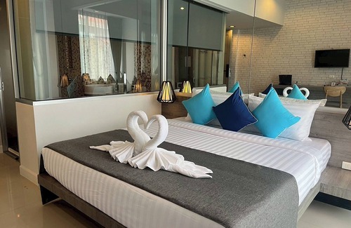 Patong Hotel | MORE Patong Hotel