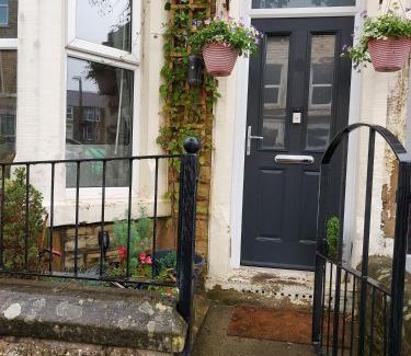 Morecambe House | Morecambe Seaside Room