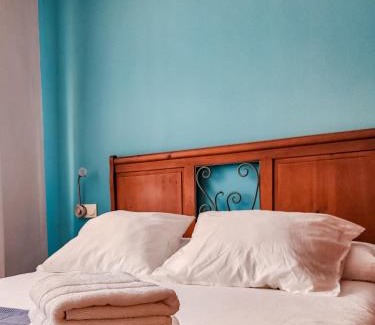 Distrito Oeste Apartment | Moreda 48 - 2 Hab y 2 Baños - Garaje y Wifi - VUT-4961-AS