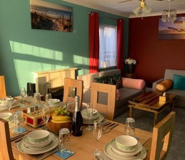 Swindon House | Moredon Bungalow
