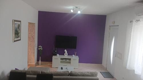Sarsoni Apartment | MorePal