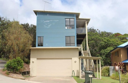 Brisbane Waterfront House | Moreton Bay Vista