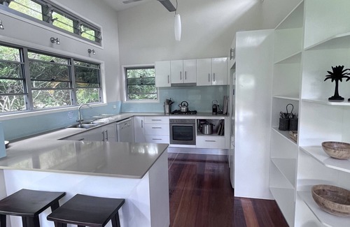 Brisbane Waterfront House | Moreton Escape - Kooringal, Moreton Island