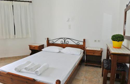 Tripiti Hotel | Morfeas Hotel