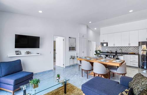 Downtown Cabo San Lucas House | Morgan Residences 607 @ Boutique Hotel with pool, gym & spa
