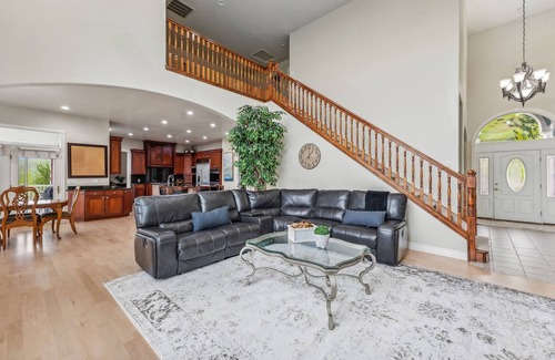 Morgan County House | Morgan View Manor W/9 Bedrooms
