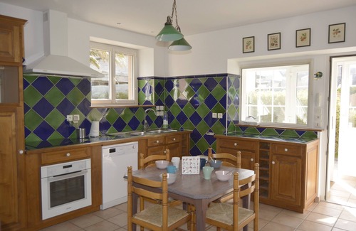 Morgat House | MORGAT 70 meters Beach, 8 people with garden and parking